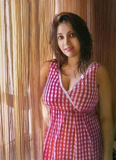 Sexy Mumbai desi nude girls porn pics